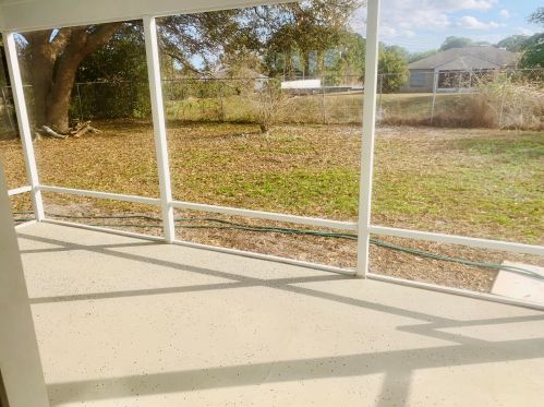 380 Undallo Rd, Fort Pierce FL 34953-6028 exterior