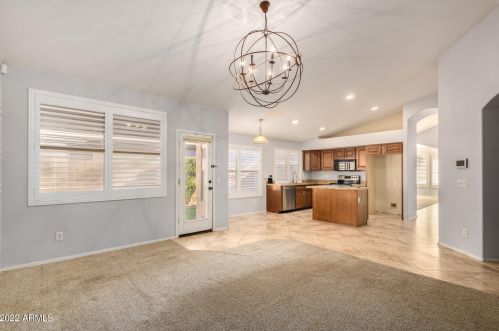 21824 44th Pl, Phoenix AZ 85050-6935 exterior