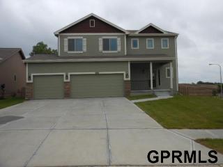 7925 190th Ave, Omaha, NE 68136-1207