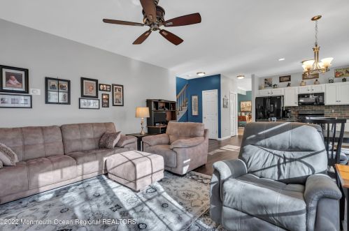 20 Is Rd, Berkeley Township NJ 08721-3530 exterior