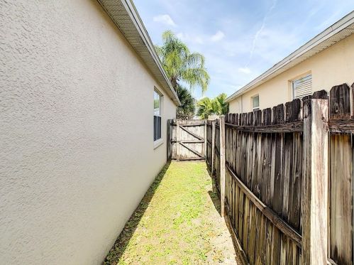 10263 Andover Pt Cir, Orlando FL 32825-2732 exterior