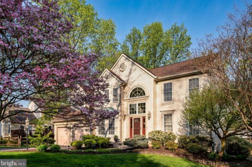 10306 Bassett Hall Ct, Ellicott, MD 21042-1680