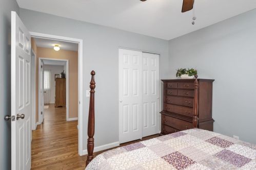 5454 Langsworth Dr, Saint Louis MO 63129-3625 exterior