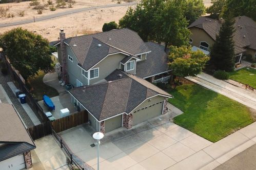 105 Goodell Rd, Folsom CA 95630-5221 exterior