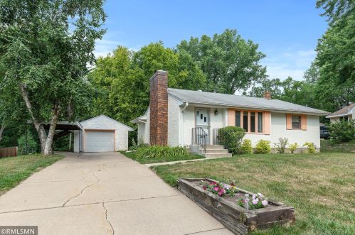 2091 Cohansey Blvd, Saint Paul, MN 55113-6629