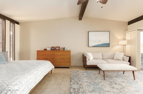 2106 Camino El Ganado, Tucson AZ  85718-4108 exterior