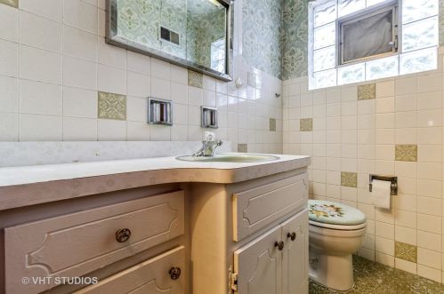 11256 Sacramento, Chicago IL 60655-2005 exterior