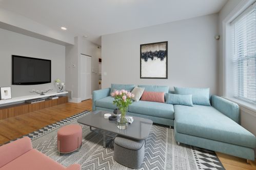 5412 Kenmore Ave, Chicago, IL 60640-1810