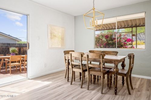 10824 12th St, Phoenix AZ  85020-1131 exterior