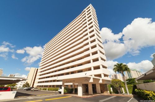 2920 Ala Ilima St, Honolulu HI  96818-2543 exterior