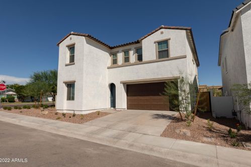 6455 17th Pl, Phoenix, AZ 85016-4554