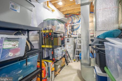 1018 Leithgow St, Philadelphia PA  19123-1421 exterior