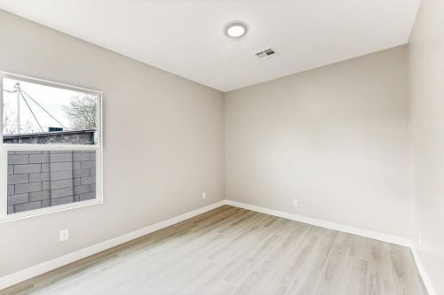 4815 37 Ave, Phoenix AZ 85053-4604 exterior