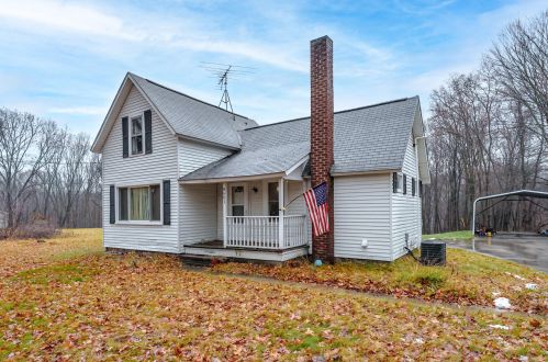 8601 Almena Dr, Kalamazoo MI  49009-9310 exterior