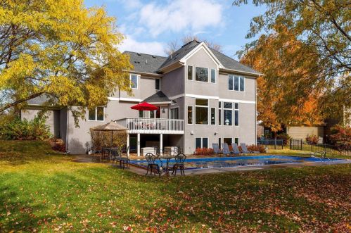 3544 Crestmoor Dr, Saint Paul MN 55125-5028 exterior