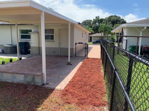 2911 Braddock St, Tampa FL 33607-1251 exterior