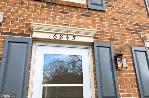 6845 Ericka Ave, Alexandria VA  22310-4379 exterior
