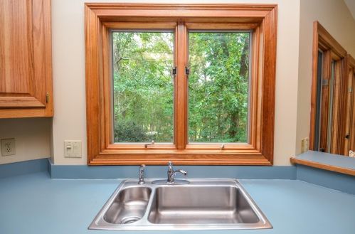 2761 Riverfront Dr, Lithonia GA 30039-8523 exterior