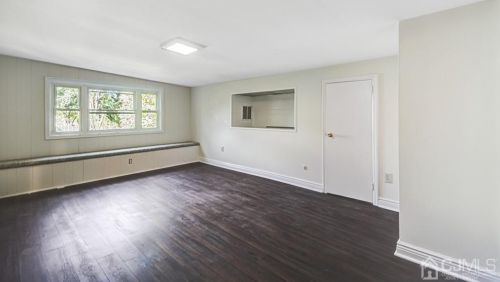 59 Marlin Ave, Edison NJ  08820-3240 exterior