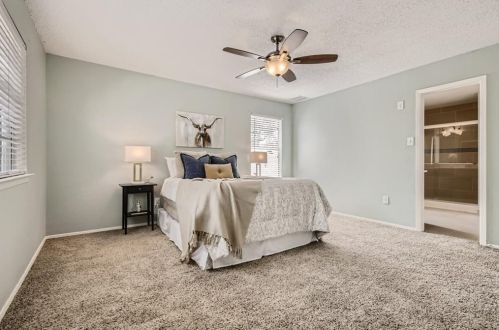 11506 Fence Post Trl, Austin TX 78750-1950 exterior