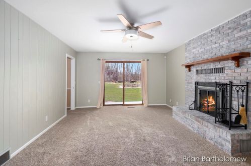 20660 Edgewood Dr, Big Rapids MI 49307-9214 exterior