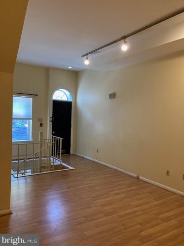 788 2nd St, Philadelphia PA 19122-2602 exterior