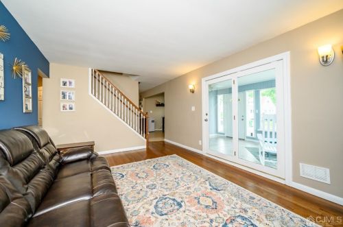 294 Austin Ave, Old Bridge NJ 08857-1205 exterior