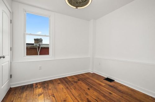 4217 Dunkeld Way, Pittsburgh PA 15201-1727 exterior