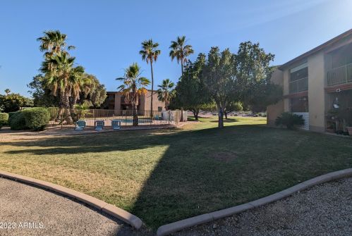 13035 34th St, Phoenix AZ  85032-6137 exterior