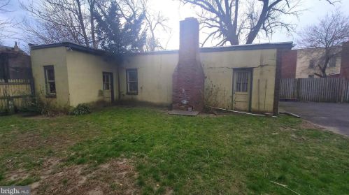 359 Hamilton Ave, Trenton NJ 08609-2711 exterior