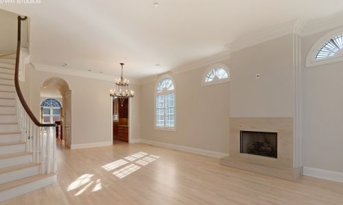 2215 Lakewood Ave, Chicago IL  60614-3120 exterior