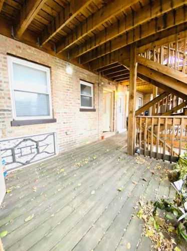 6115 Claremont Ave, Chicago IL  60659-5223 exterior