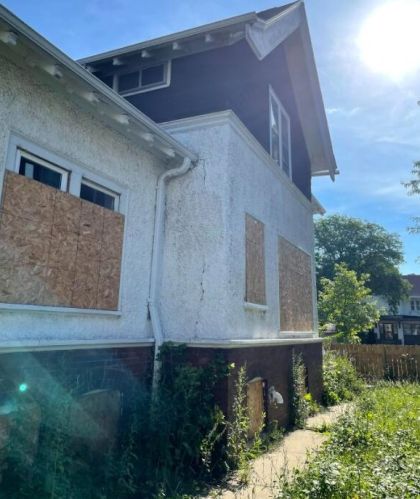 2159 Sherman Blvd, Milwaukee WI  53208-1212 exterior