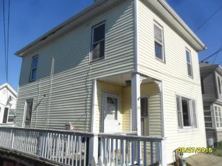 32 Millett St, Gloucester, MA 01930-2848