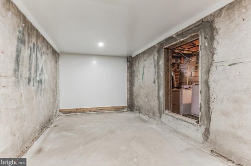 406 Rand St, Camden NJ 08105-2712 exterior