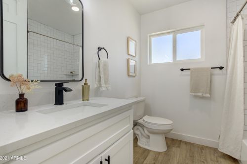 5612 19th St, Phoenix AZ  85016-3007 exterior