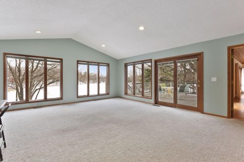 632 Callahan Pl, Saint Paul MN 55118-4336 exterior