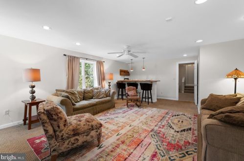 8904 1st Ave, Silver Spring MD 20912-4654 exterior