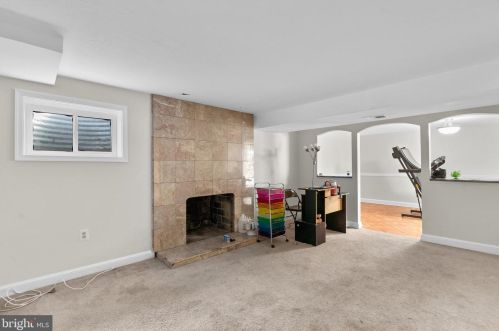 13122 Estelle Rd, Silver Spring MD 20906-3910 exterior