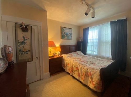 175 Perry Ave, Worcester MA 01610-2049 exterior