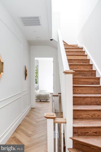 2013 Q St, Washington DC 20002-2373 exterior