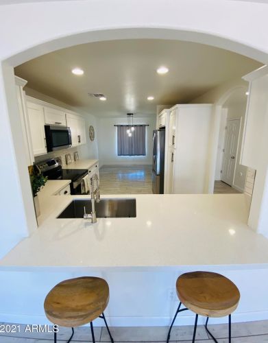 16418 28 St, Phoenix AZ 85032-3004 exterior