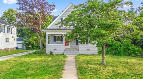 59 Middle Tpke, Manchester, CT 06040-4045