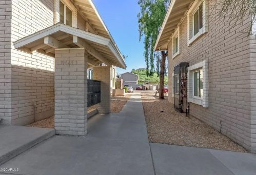 9645 11 Ave, Phoenix AZ 85021-4422 exterior