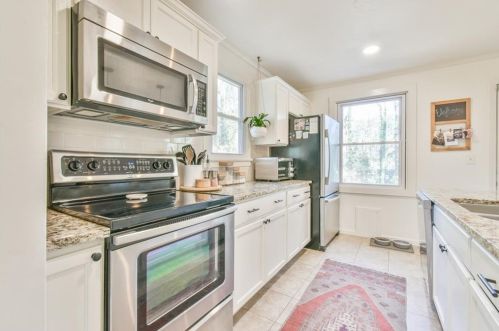 2209 Clairmont Ter, Atlanta GA 30345-2316 exterior