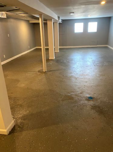 6900 Dorchester Ave, Chicago IL  60637-4702 exterior