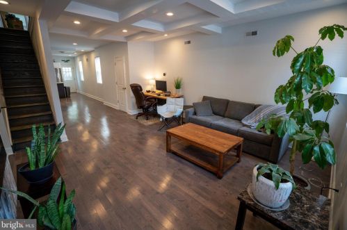 1407 18th St, Philadelphia PA  19146-4743 exterior