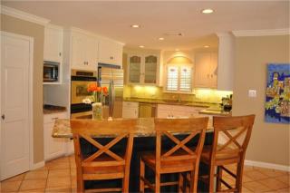 426 Hickory Post Ln, Houston TX  77079-7431 exterior