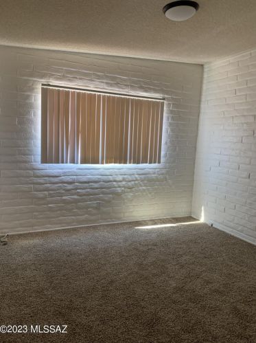 2844 Eastgate Dr, Tucson AZ  85712-1504 exterior