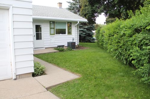 7501 Grantosa Dr, Milwaukee WI  53218-3813 exterior